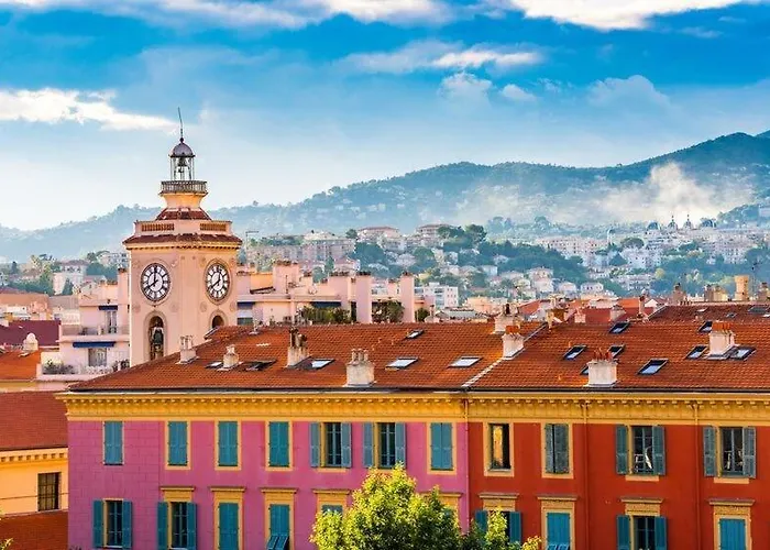 Moderne Avec Piscine Vue A Bellet Apartmán Nice